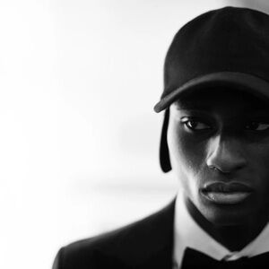 Wigens Cedric Wool Cap in Black Size US-7 5/8 61 UK- 7 1/2